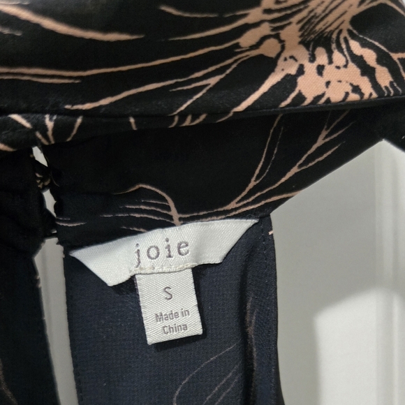 Joie Halter Floral Top - Picture 3 of 6